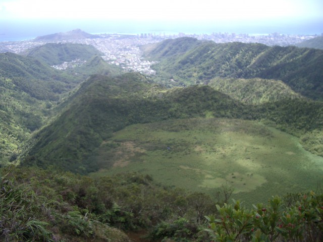 kaau-crater-march-2008-023