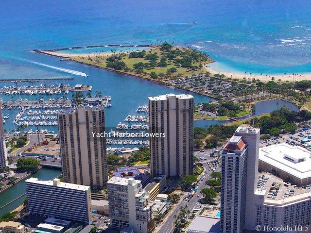 yacht-harbor-towers-condo-aerial